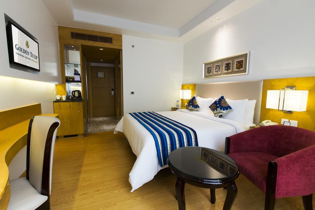 Ramada By Wyndham Ghaziabad Vasundhara Hotell Rum bild
