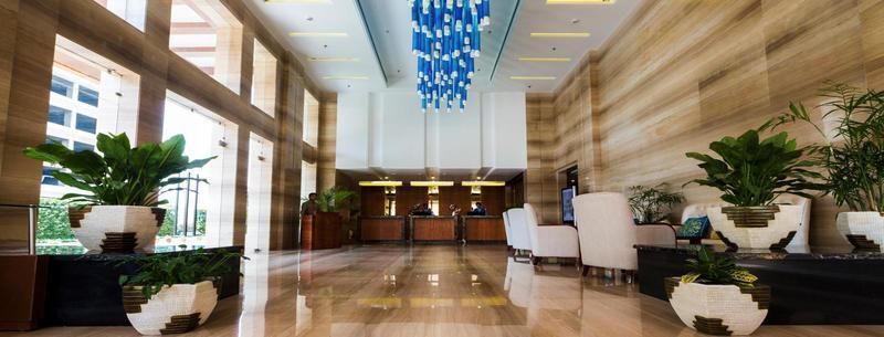 Ramada By Wyndham Ghaziabad Vasundhara Hotell Exteriör bild